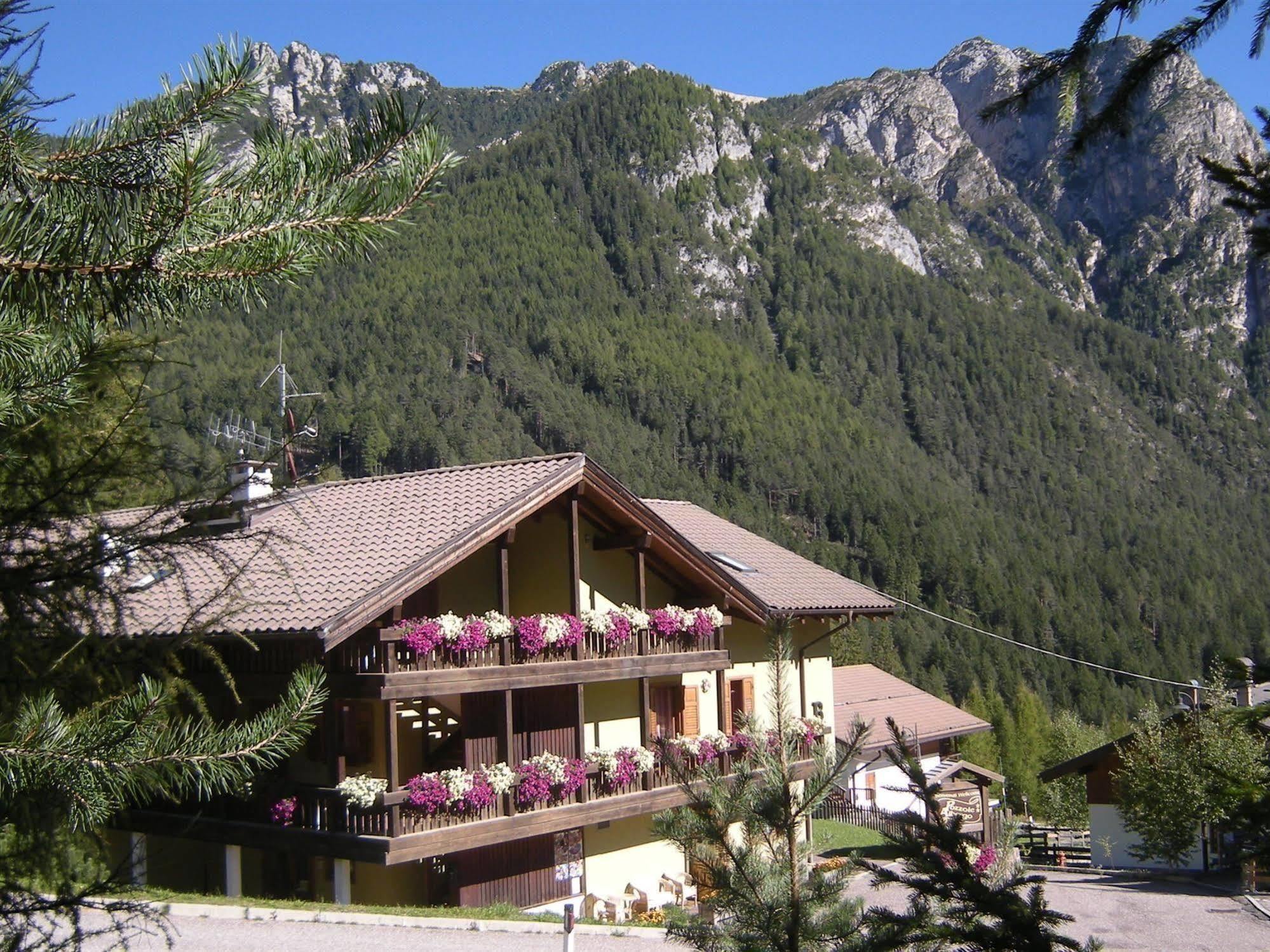 Albergo Pozzole Stava Bagian luar foto
